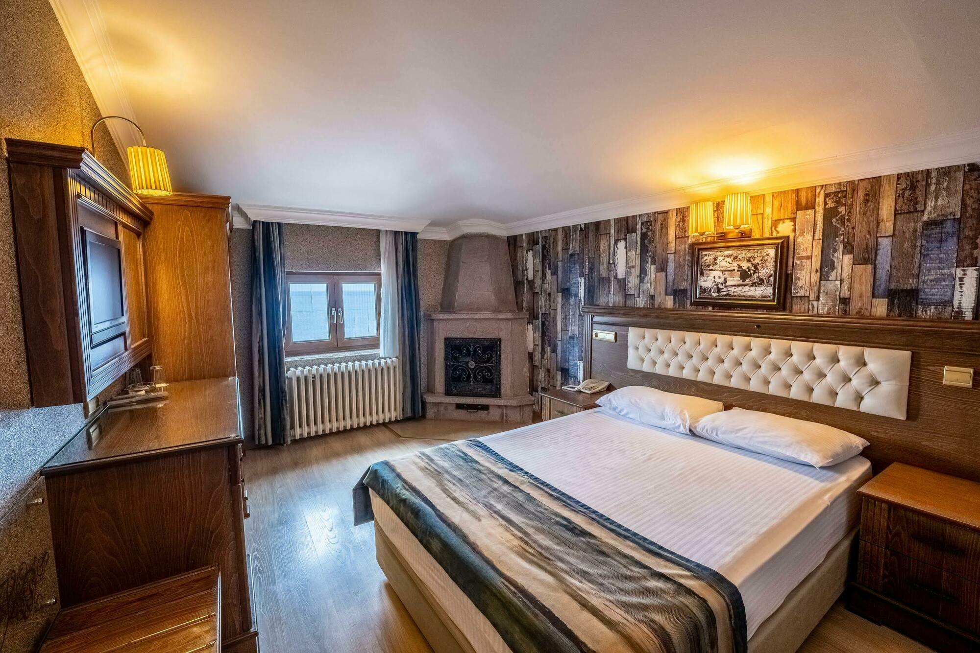 Assos Kervansaray Hotel - Special Category מראה חיצוני תמונה